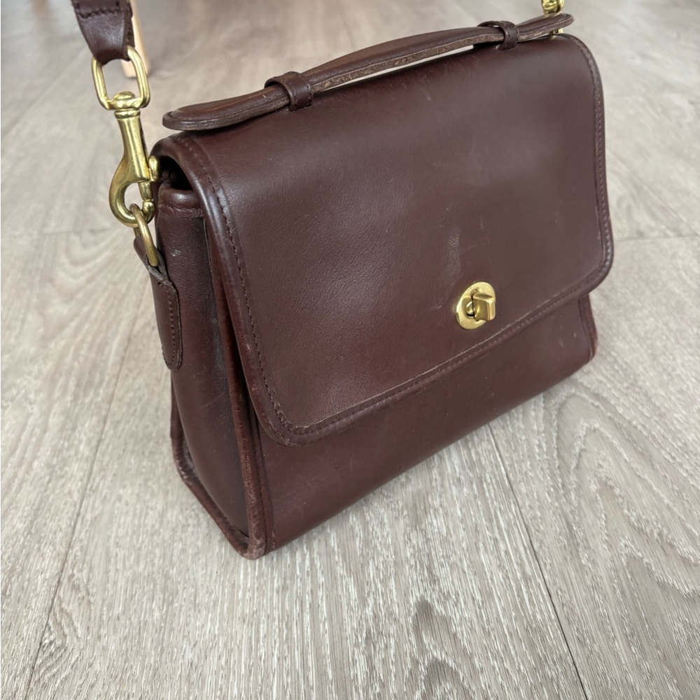 Vintage Coach Court Leather Bag
